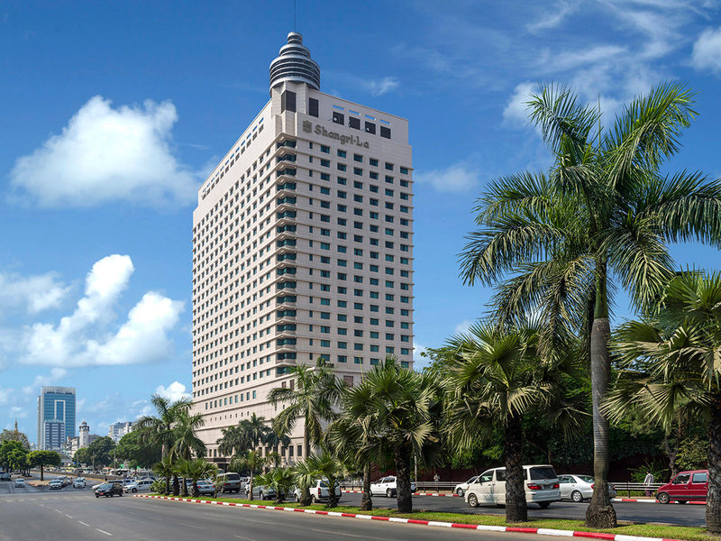 Sule Shangri-La, Yangon