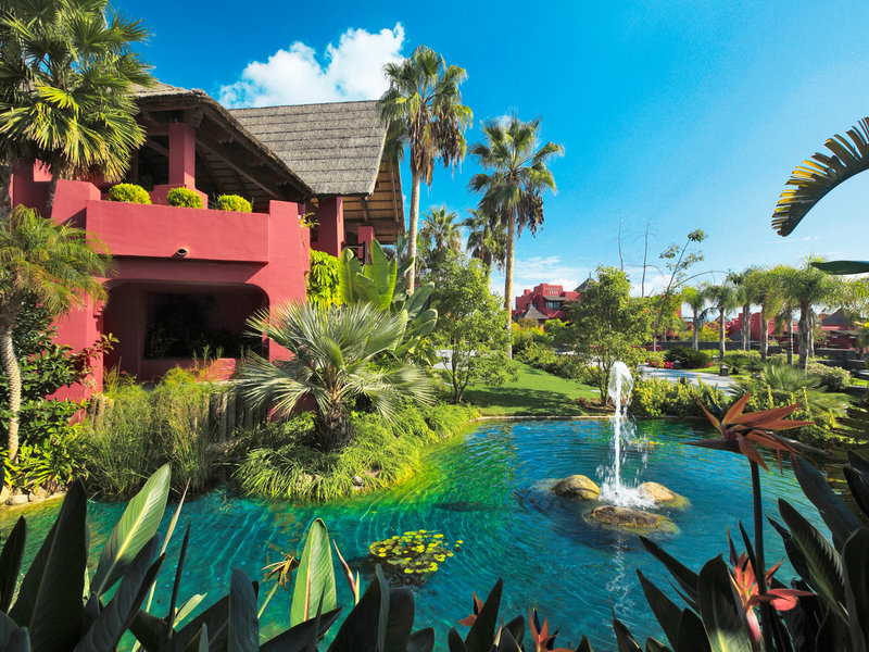 Asia Gardens Hotel & Thai SPA - A Royal Hideaway Hotel