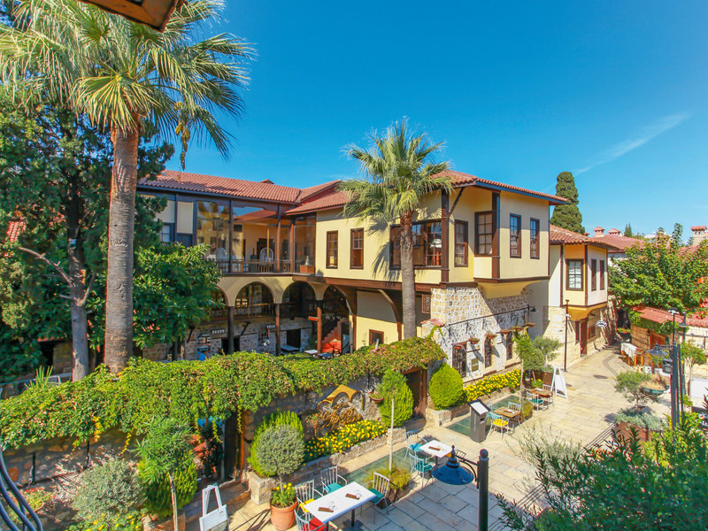 Alp Pasa Hotel