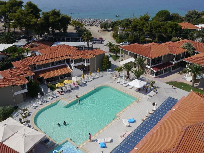 Hotel Lagomandra Beach