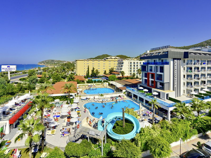 White City Beach Hotel