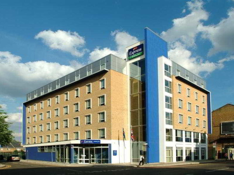 Holiday Inn Express Earls Court