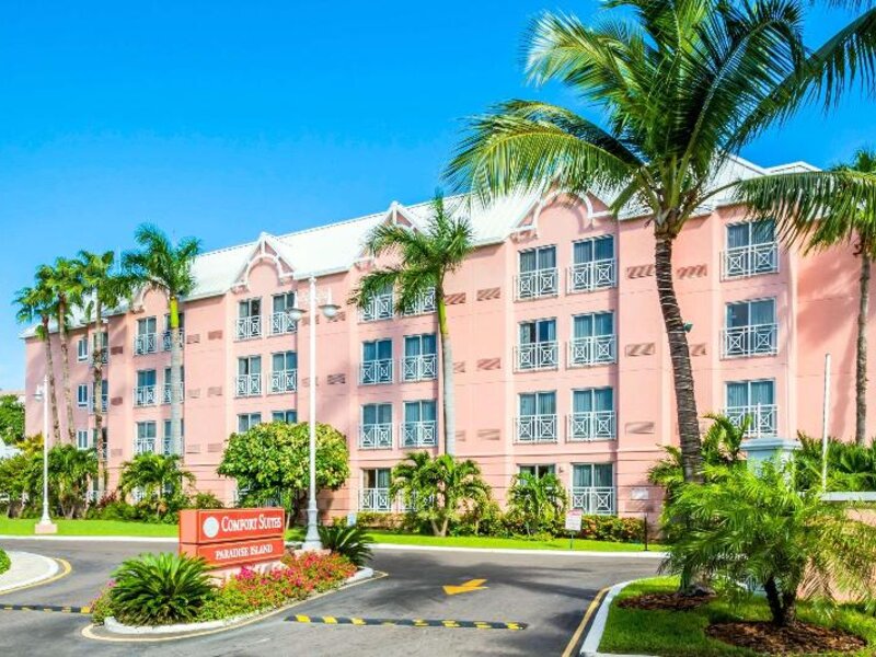 Comfort Suites Paradise Island