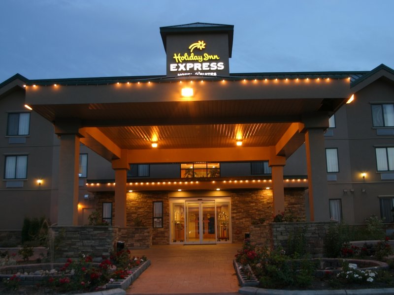 Holiday Inn Express Vernon