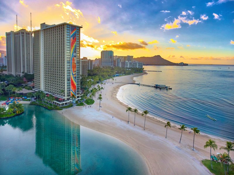 Hilton Hawaiian Village Waikiki Beach Resort