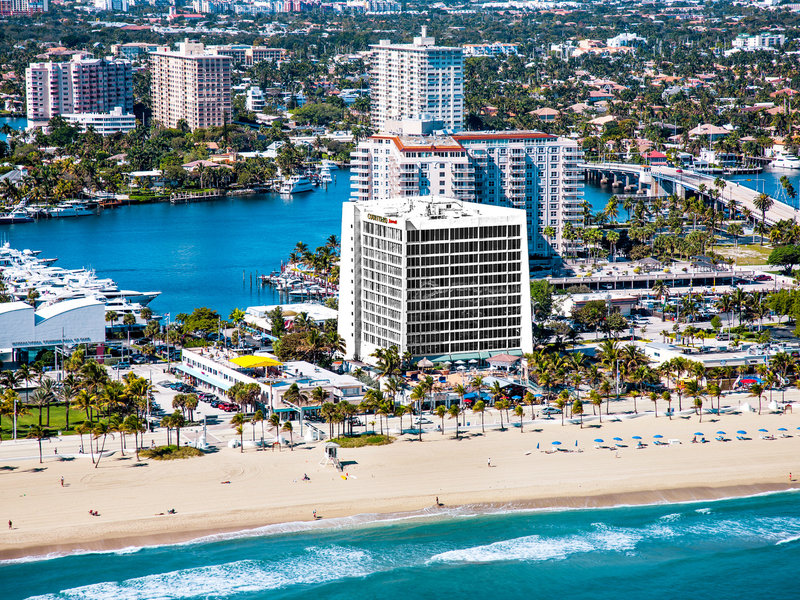 Courtyard Fort Lauderdale Beach