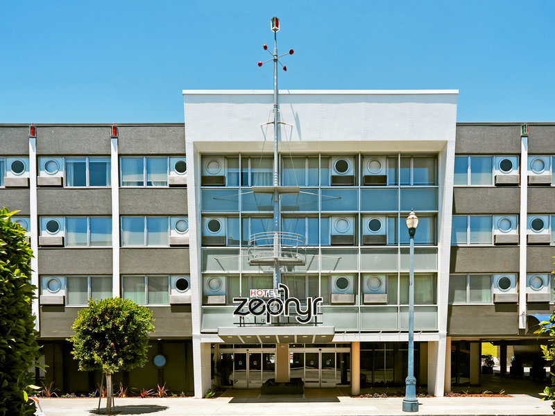 Hotel Zephyr